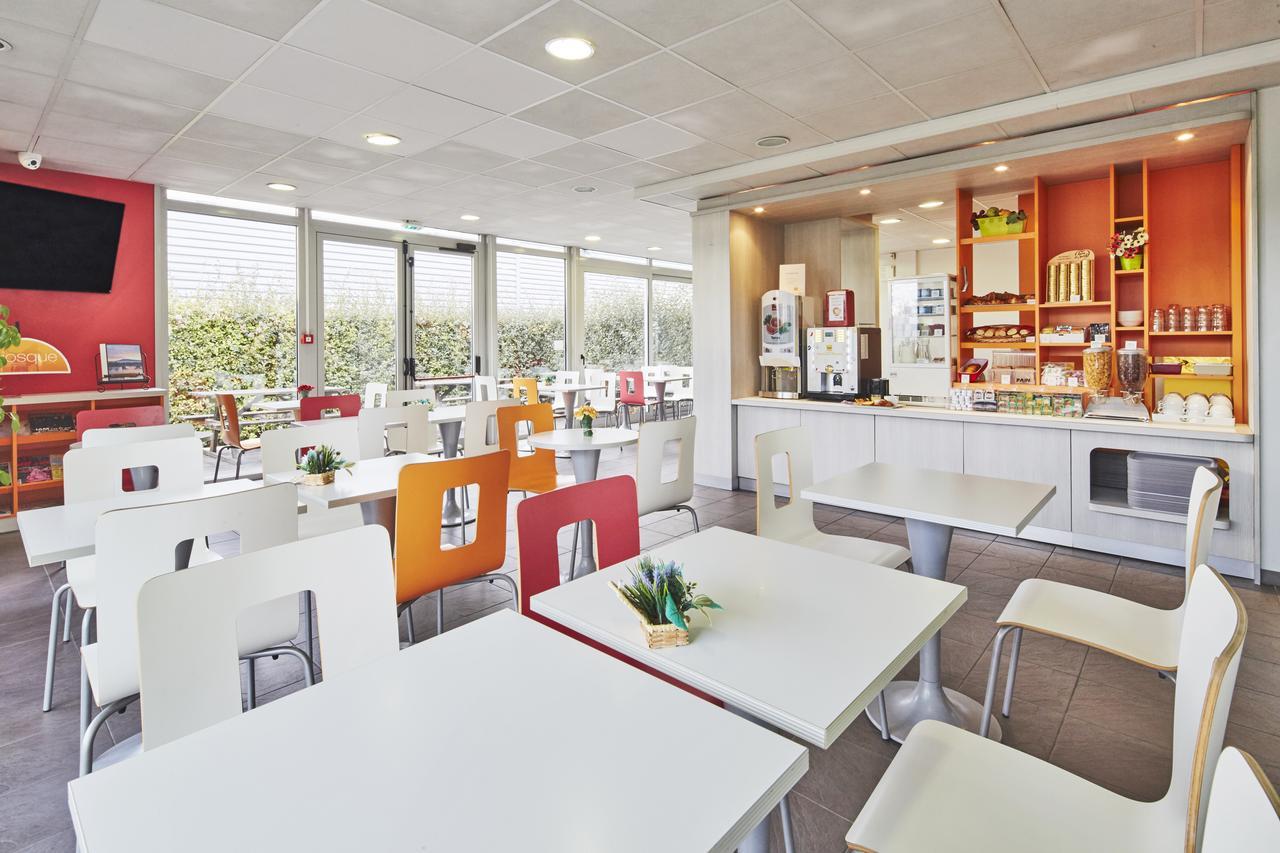 Premiere Classe Avignon Parc Des Expositions Экстерьер фото